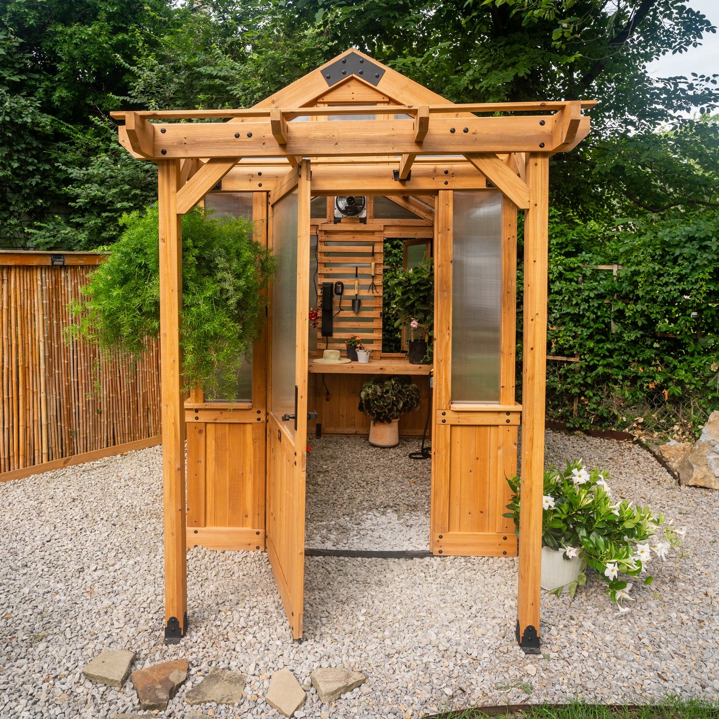 2.9m x 1.8m (9ft x 6ft) Bellerose Greenhouse