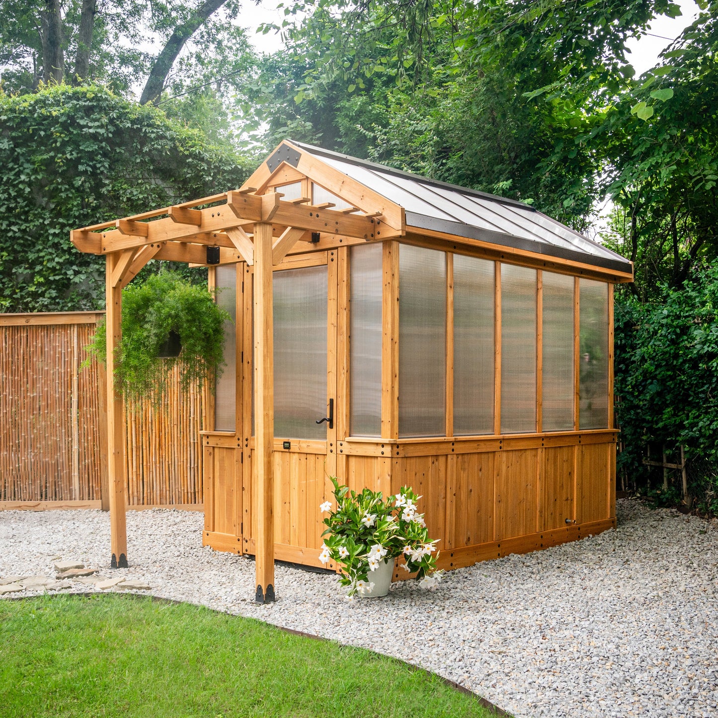 2.9m x 1.8m (9ft x 6ft) Bellerose Greenhouse